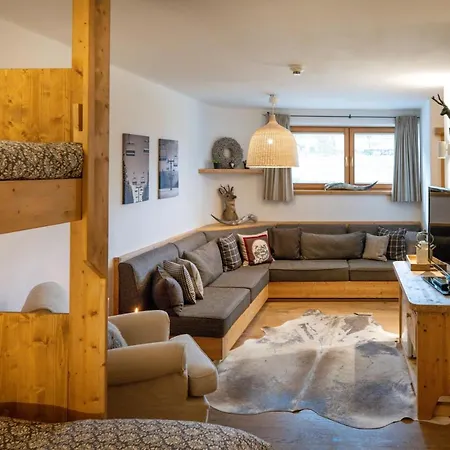 Princess Bergfrieden Apart Otel Seefeld in Tirol