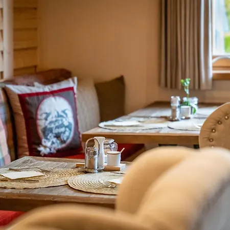 Princess Bergfrieden Hotel apartamentowy Seefeld w Tirolu