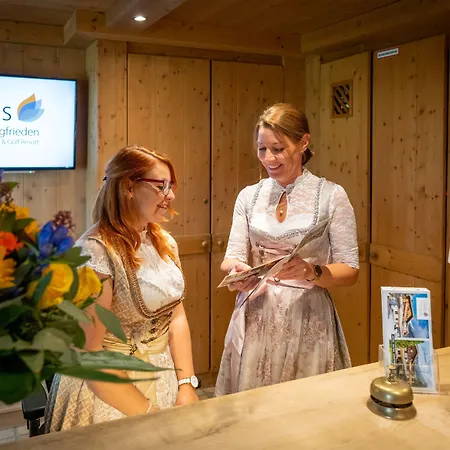 Princess Bergfrieden 4*