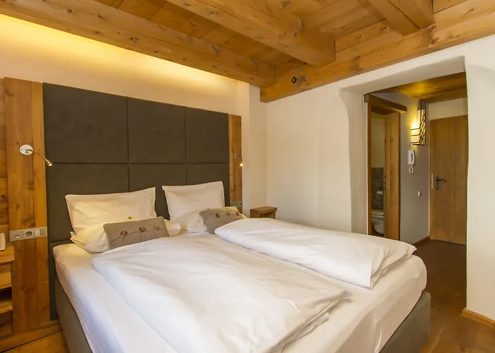 Princess Bergfrieden Apart Otel Seefeld in Tirol